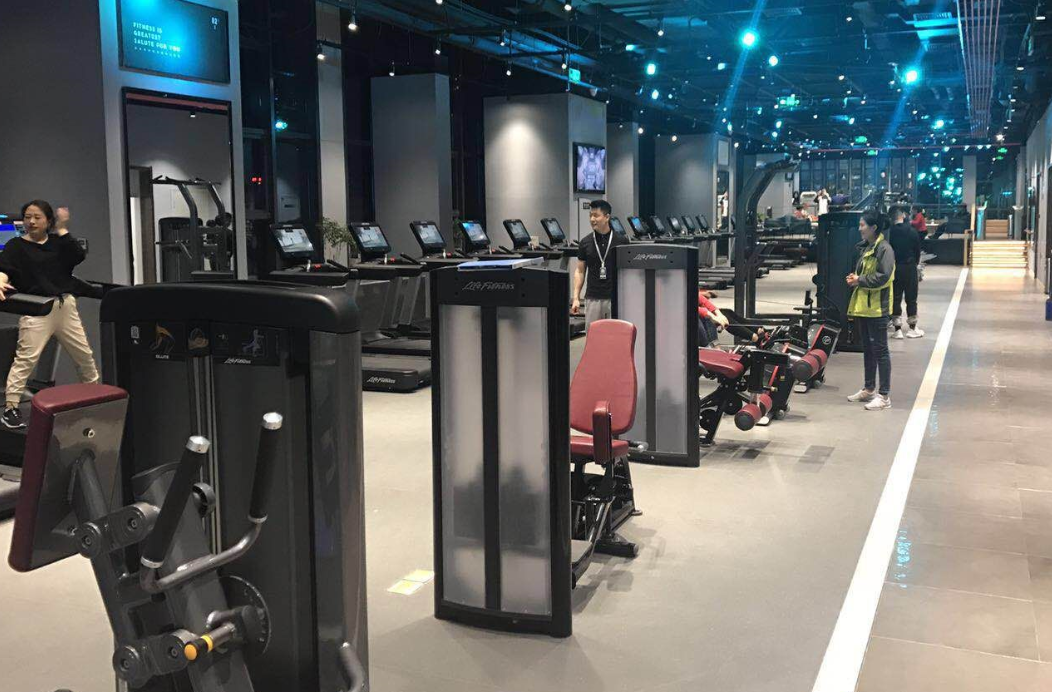 大學(xué)開健身房